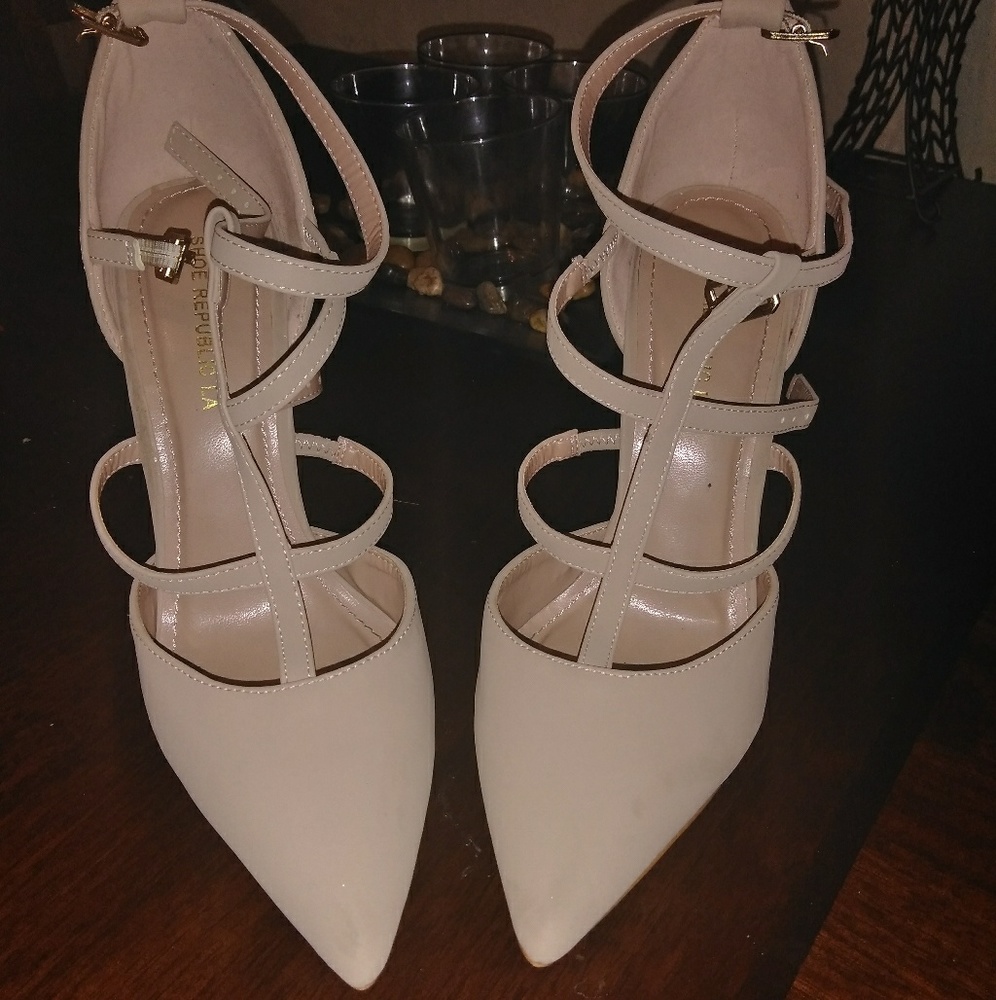 Nude heels